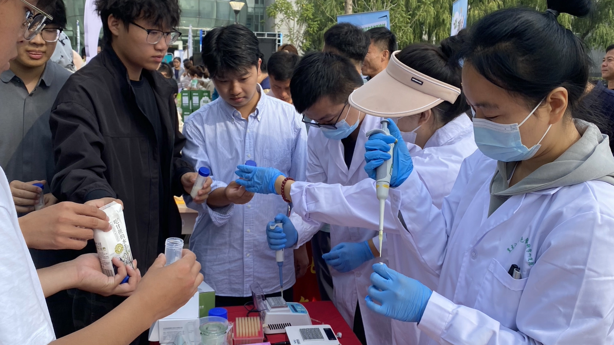 1759179483471757.png 1759179483471757.png